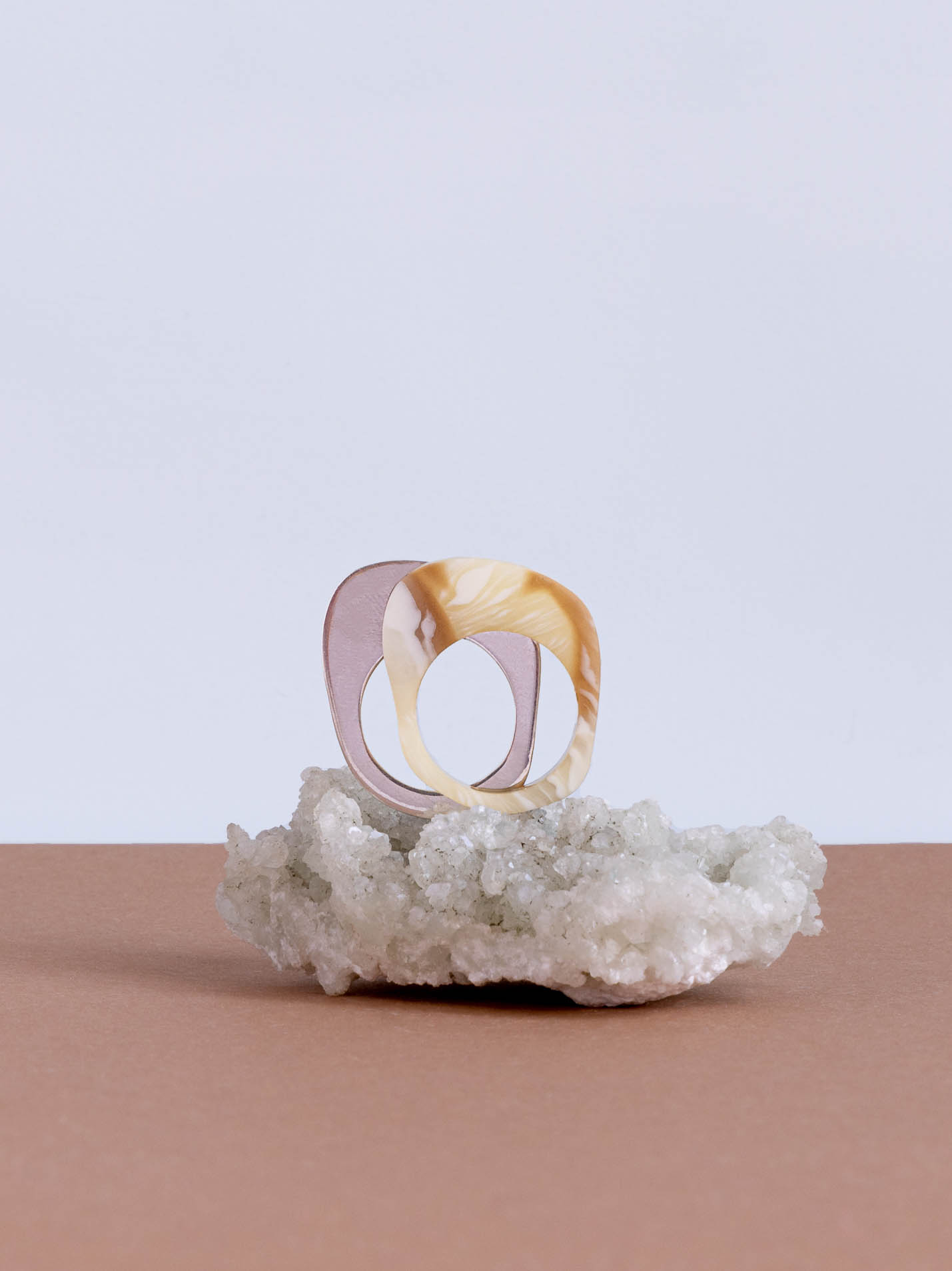 Ring in Cellulose-Acetat of the Collection BY THE SEA - Fair Silver